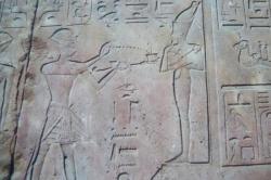 fumigations par Hatchepsout - la colonnade d'Amenhotep III