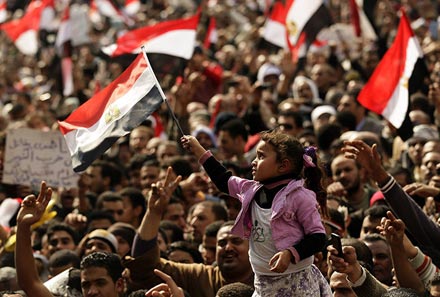 Des dizaines de milliers d'Egyptiens place Tahrir - 25 janvier 2012
